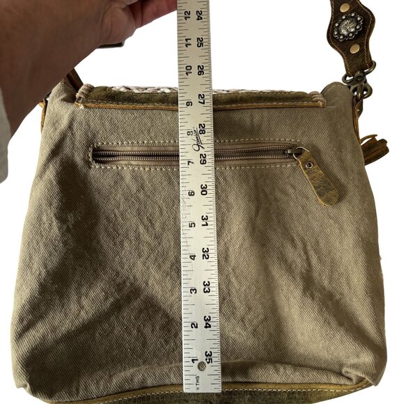 Vintage N Vogue Myra Bag Ratel Shoulder Bag Eco-Friendly Upcycled Brown/White - Picture 14 of 15